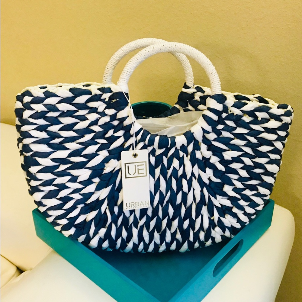 Women's handbag made with the best original qualit